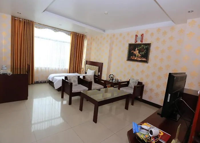 Full House Ha Long Hotel Hotel 2*